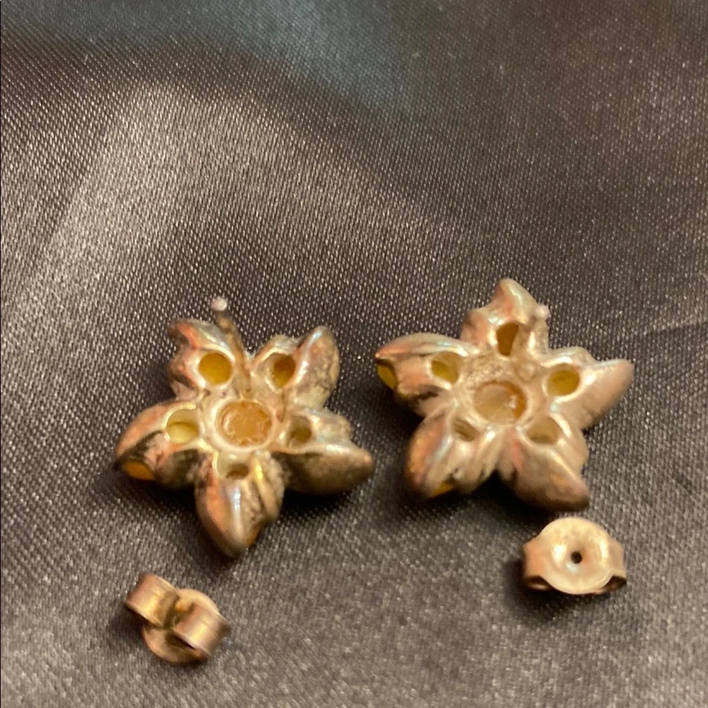 Yellow Amber Flower Sterling Silver  Earrings - Picture 3 of 5